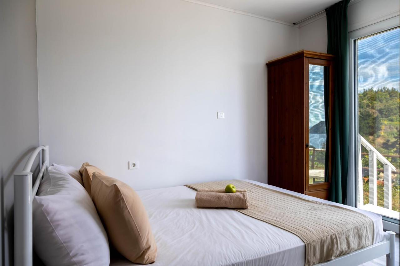 Porto Koufo Resort Bungalows Extérieur photo